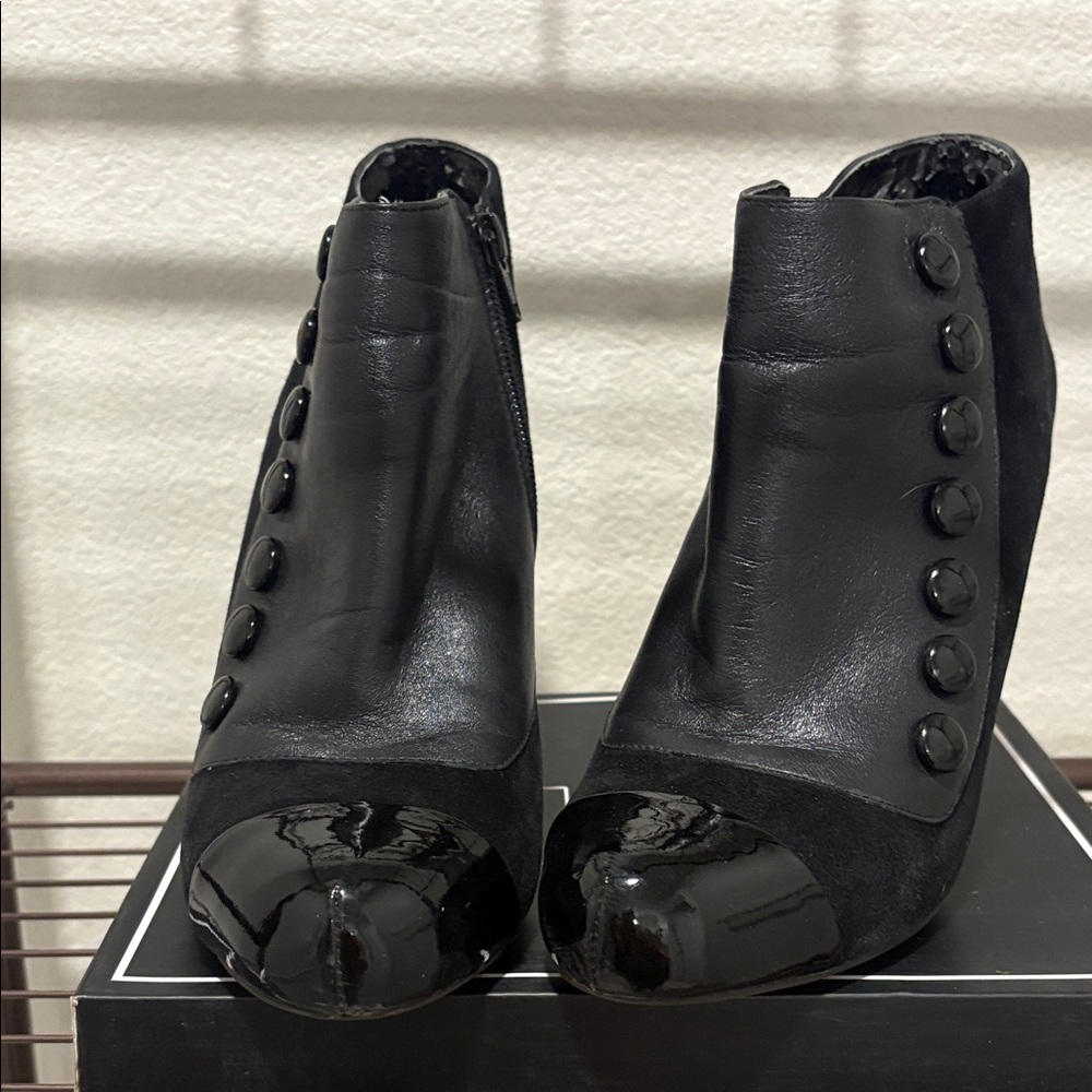 Gianni Bini Black Ankle Boots with Glossy Toe